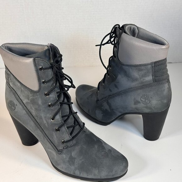 Ladies size 9 gray suede boots - Picture 4 of 16
